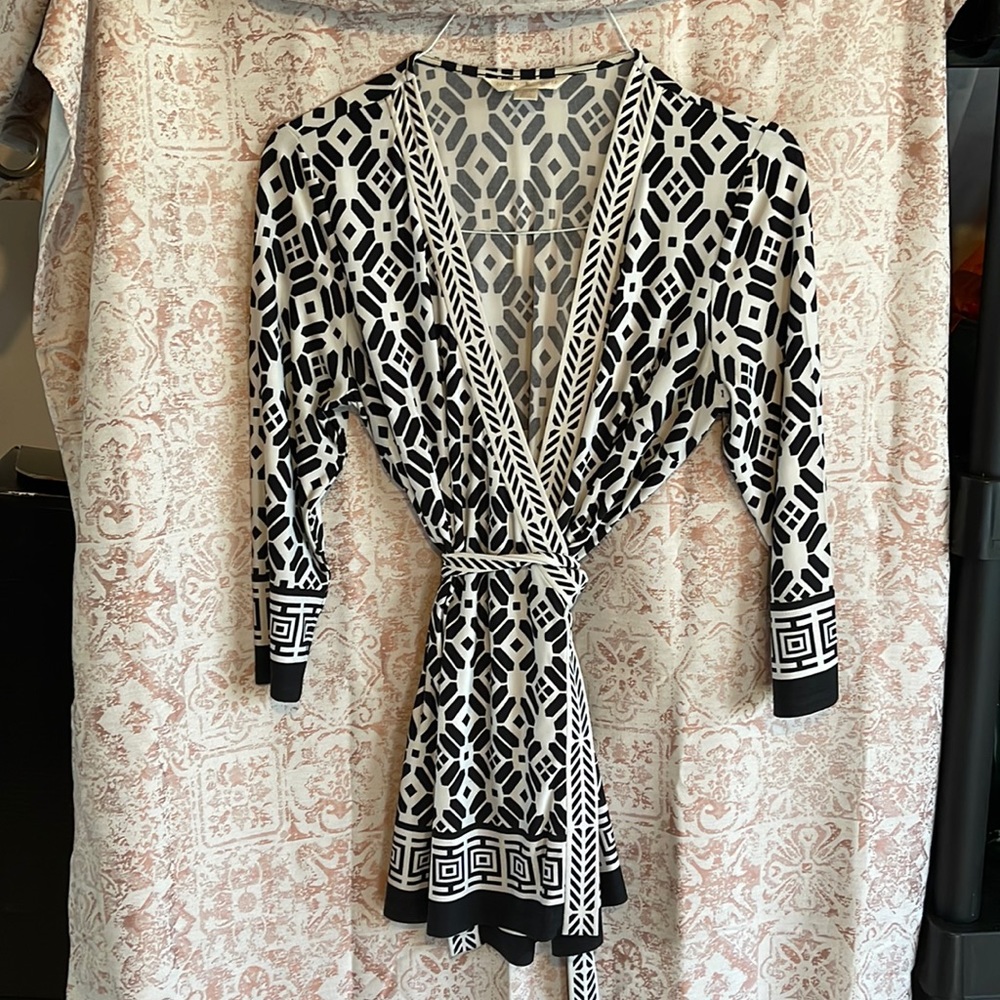 Black and White Textile Wrap Blouse